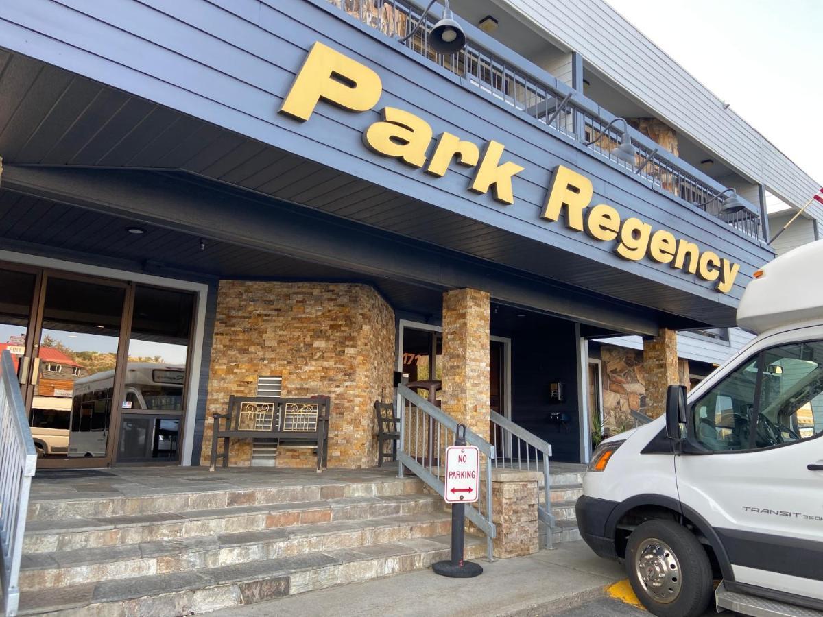 Park Regency Hotel Park City Bagian luar foto